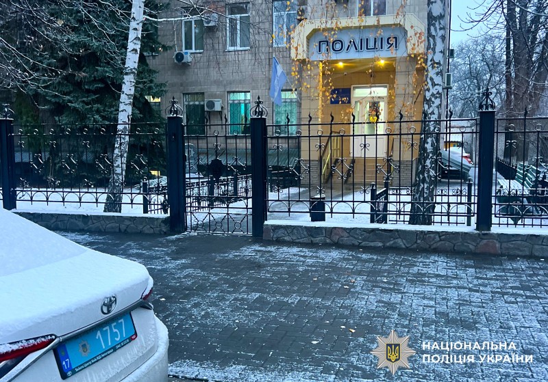 Загорілися меблі від печі: на Полтавщині в будинку знайшли тіло 84-річної жінки