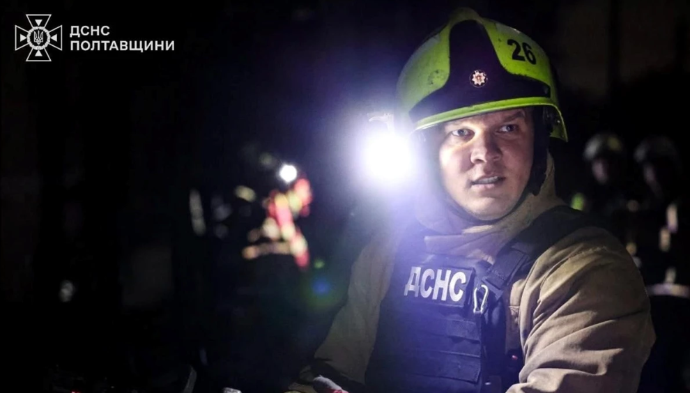 Троє рятувальників з Полтавщини отримали державні нагороди