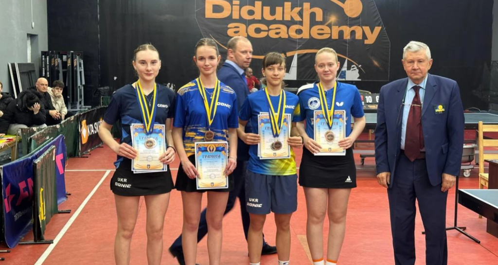 Двоє спортсменів із Полтавщини стали призерами чемпіонату України з настільного тенісу