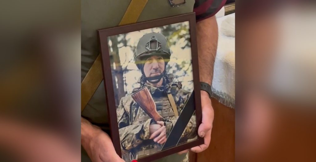 Через понад рік очікування у Полтаві попрощалися із воїном Дмитром Зав’яловим