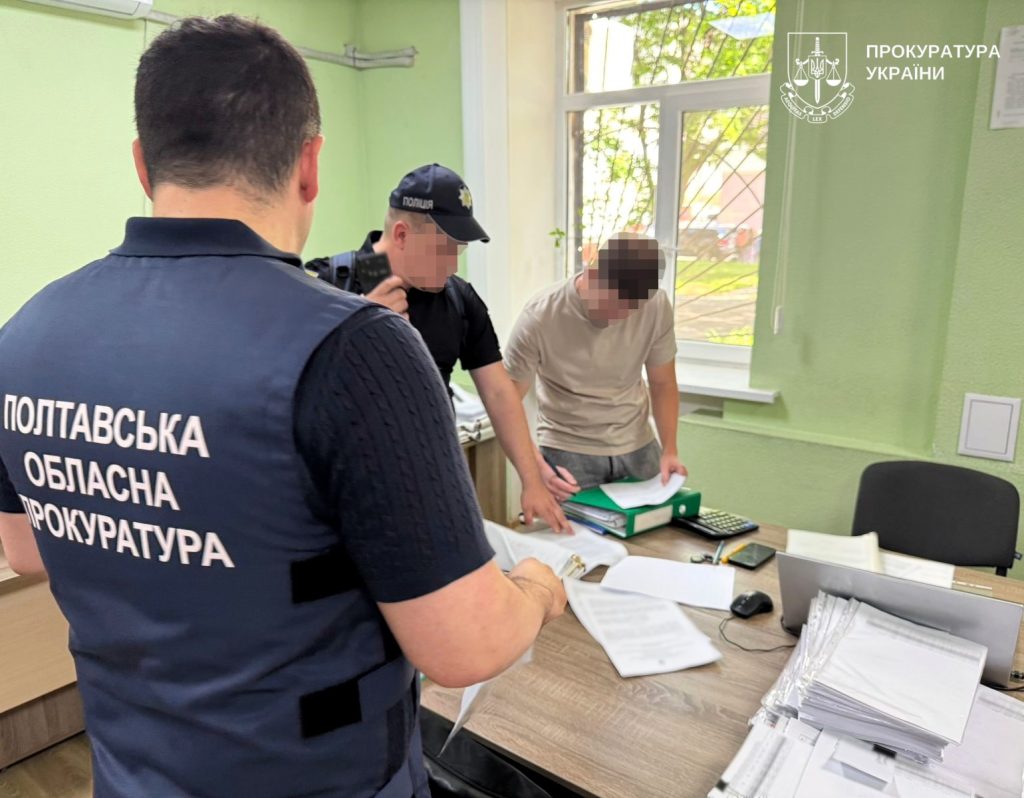 Майже 17 мільйонів гривень збитків: посадовцю держпідприємства повідомили про підозру
