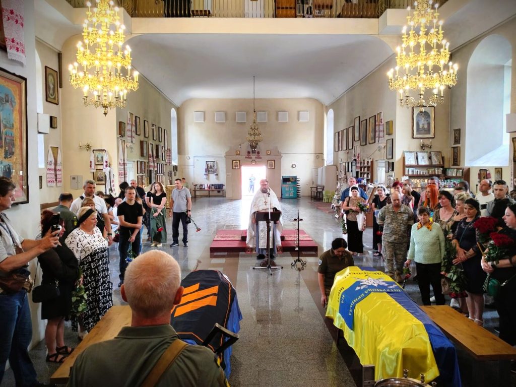 На Донеччині загинули солдати Олександр Міщенко та Віталій Лебеденко
