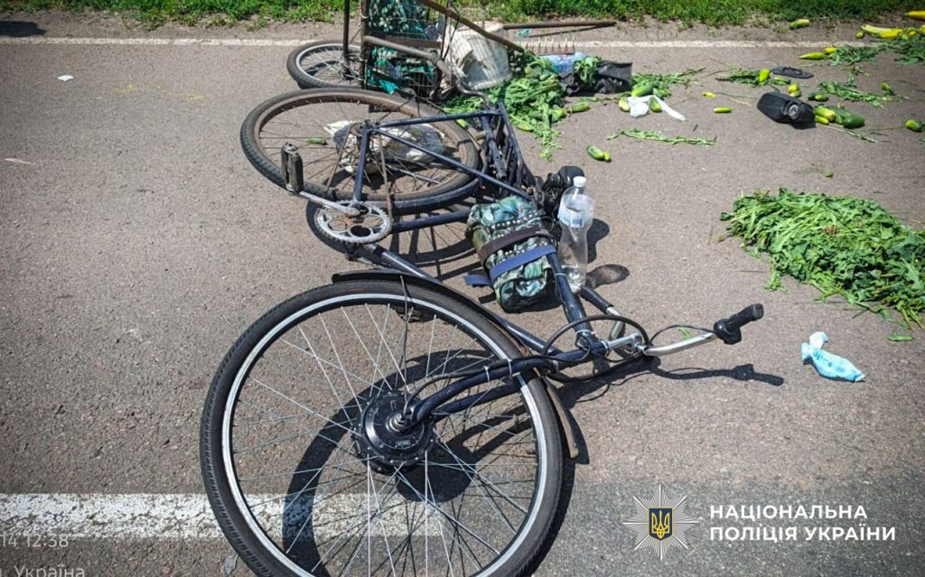 У Пирятині водій автомобіля збив 72-річного чоловіка на електровелосипеді