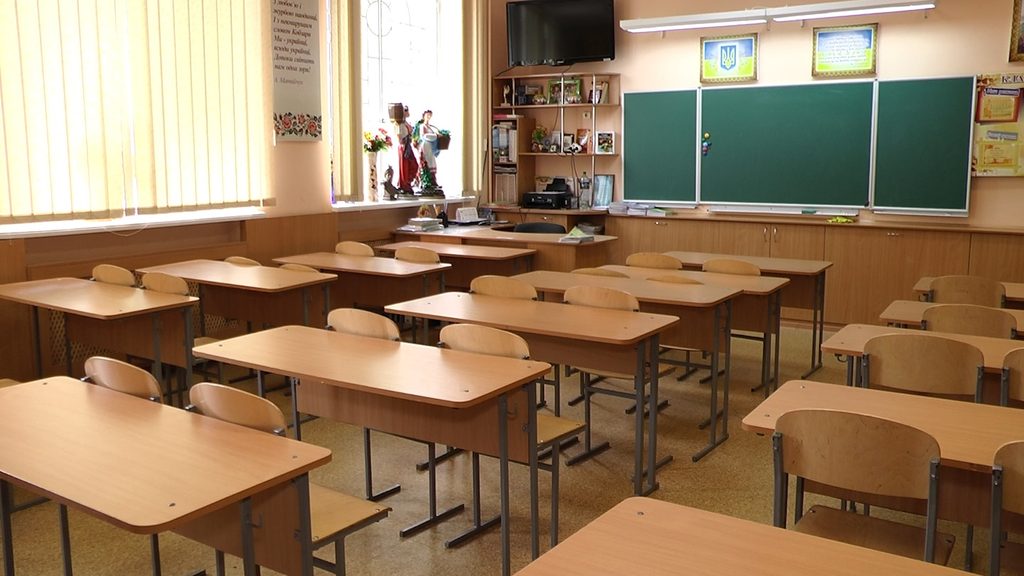 Понад 114 тисяч учнів на Полтавщині забезпечать безоплатним гарячим харчуванням