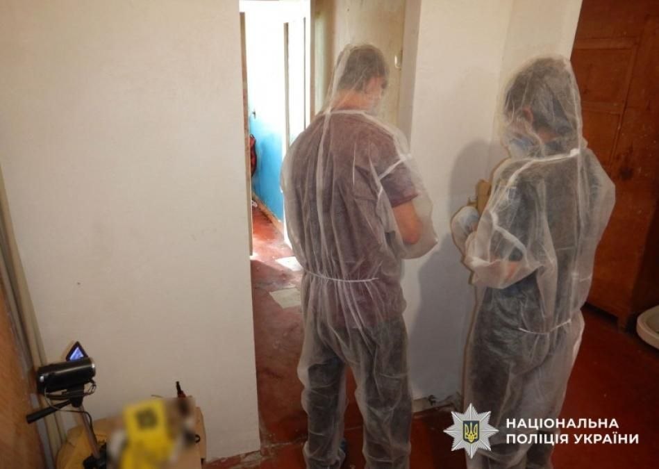 У Кременчуці чоловіка знайшли мертвим у квартирі: поліція затримала його знайомого У Кременчуці чоловіка знайшли мертвим у квартирі: поліція затримала його знайомого